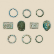 foundation deposit (faience)